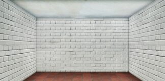 Czy można kłaść nowe kafelki na stare?