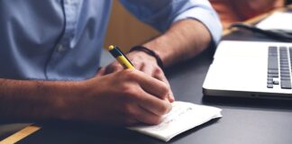 Czym pisać po balonie?