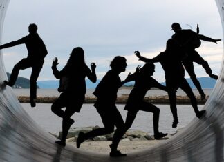 Ile ma wystawać rura ze ściany?