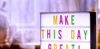 Co zamiast folii malarskiej?